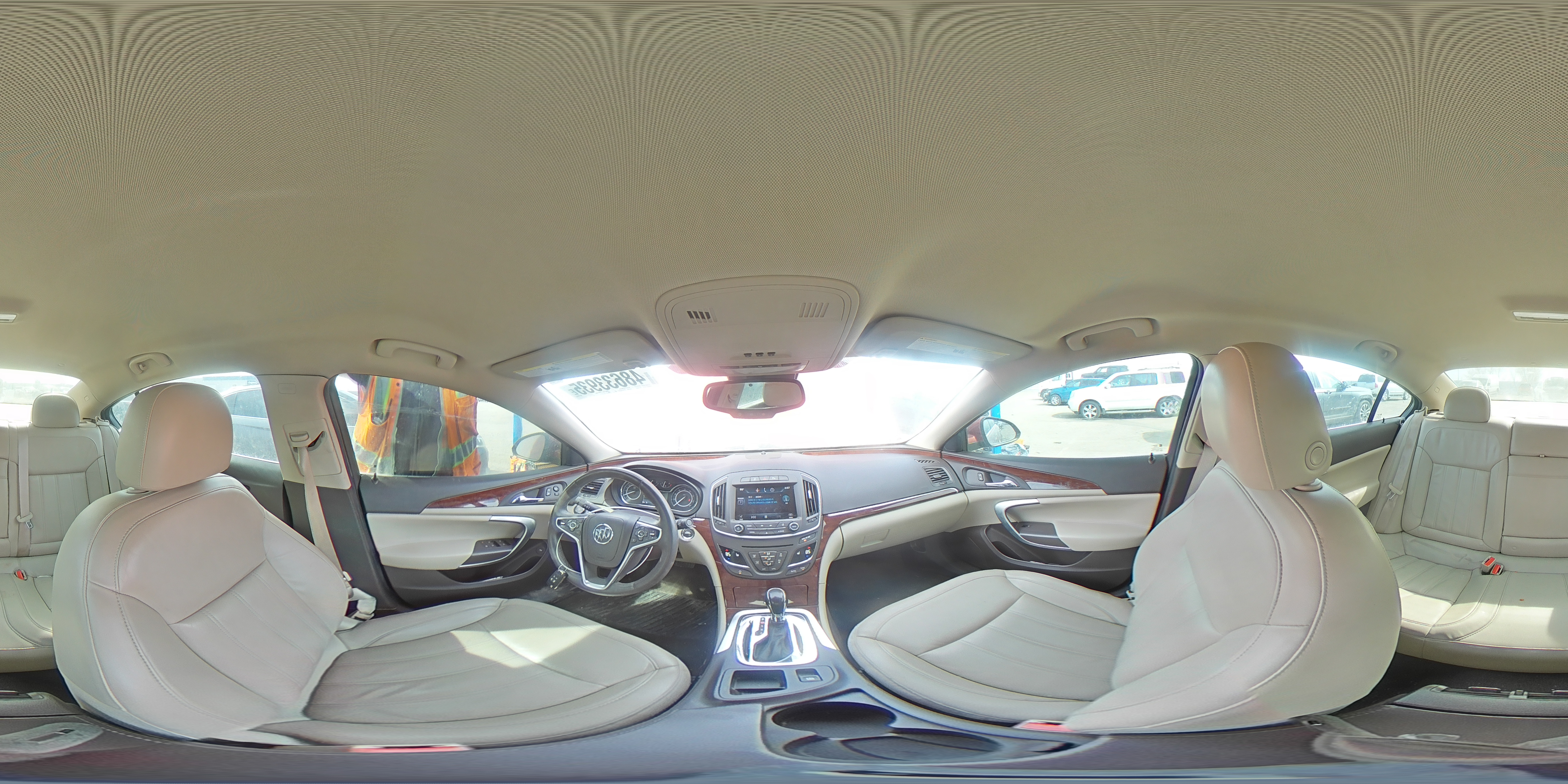 2014 Buick Regal - Image 13