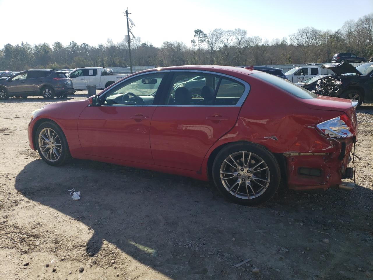 2013 Infiniti G - Image 2