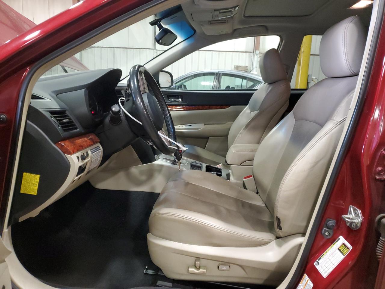 2011 Subaru Outback - Image 7