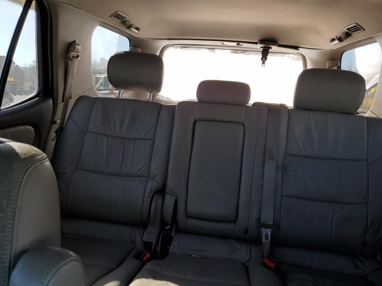2001 Toyota Sequoia Limited VIN: 5TDZT38A41S017606 Lot: 48341925