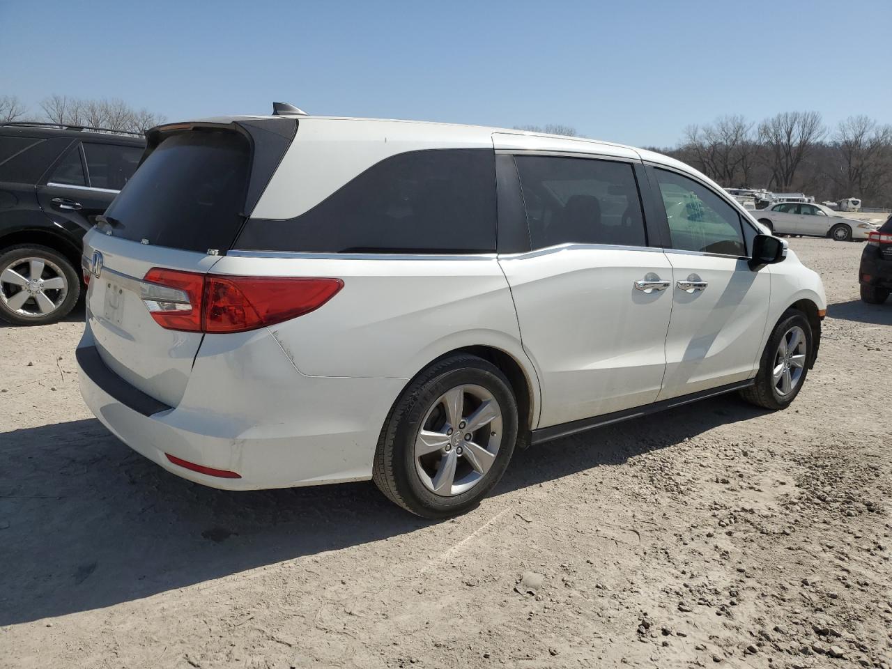 2019 Honda Odyssey - Image 3