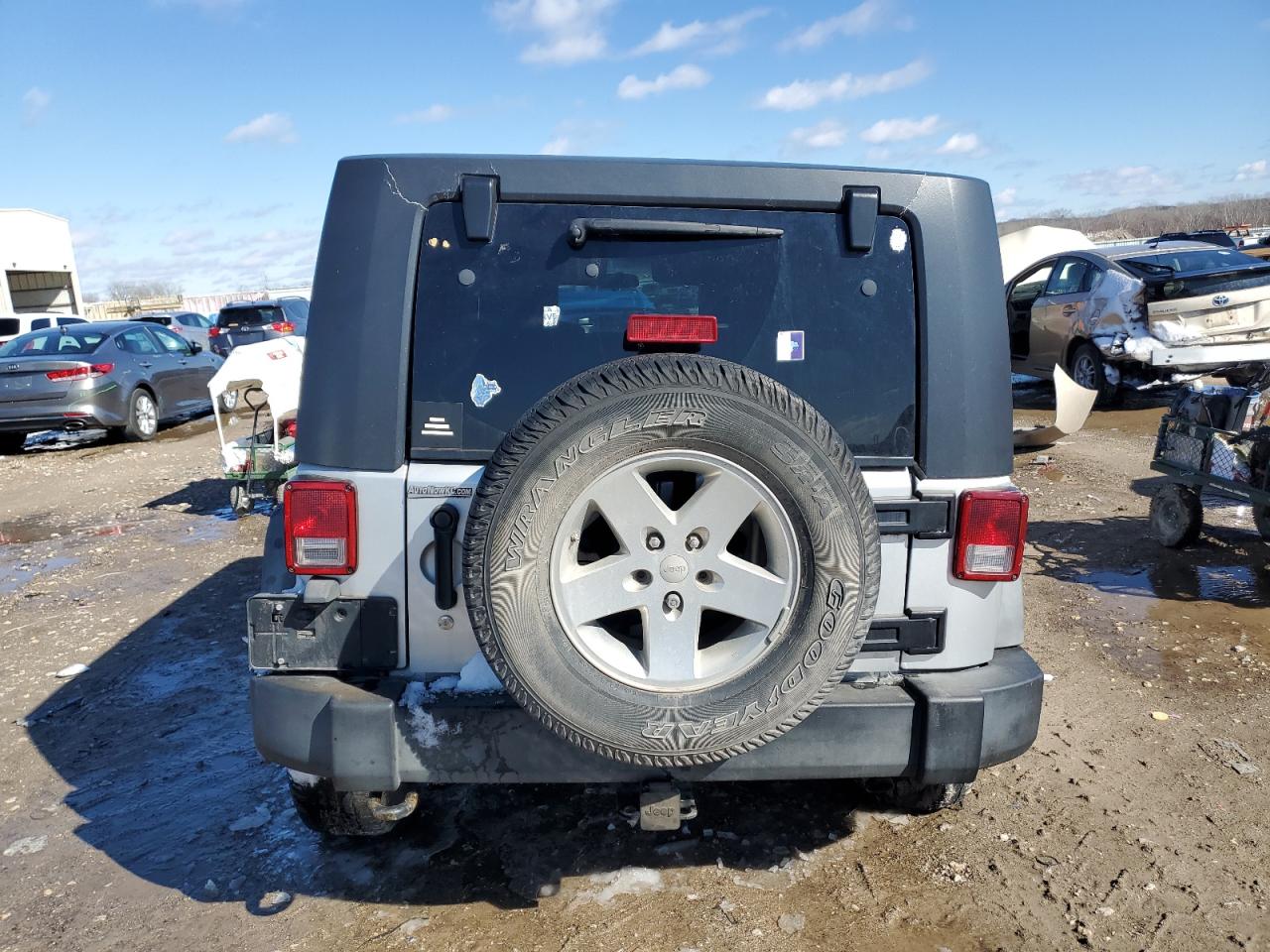 2010 Jeep Wrangler Unlimited Sport VIN: 1J4BA3H15AL119435 Lot: 47620025