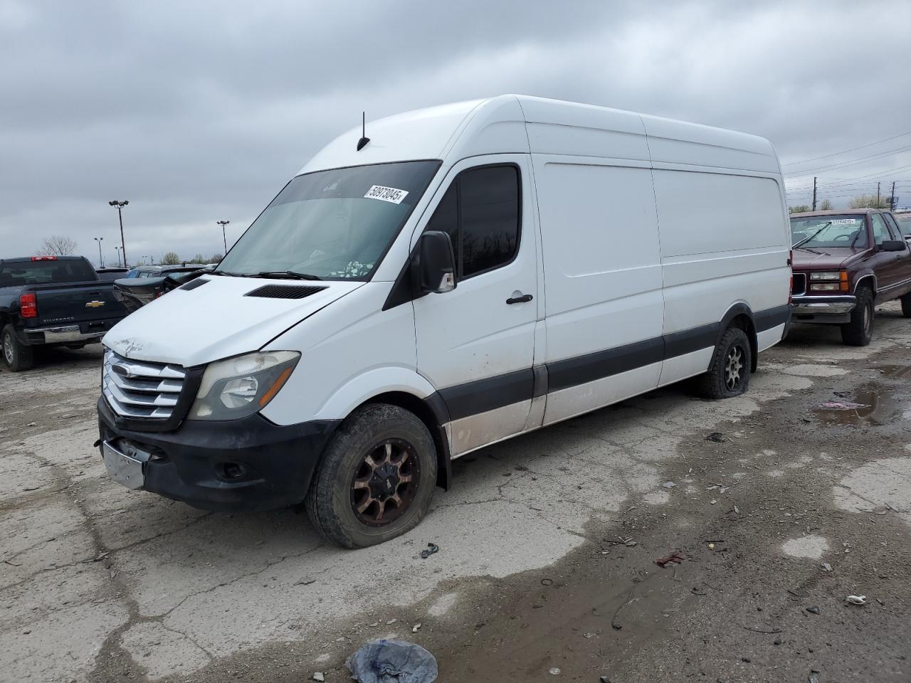 2014 Freightliner Sprinter 2500 for Sale in Indianapolis, IN - Front End