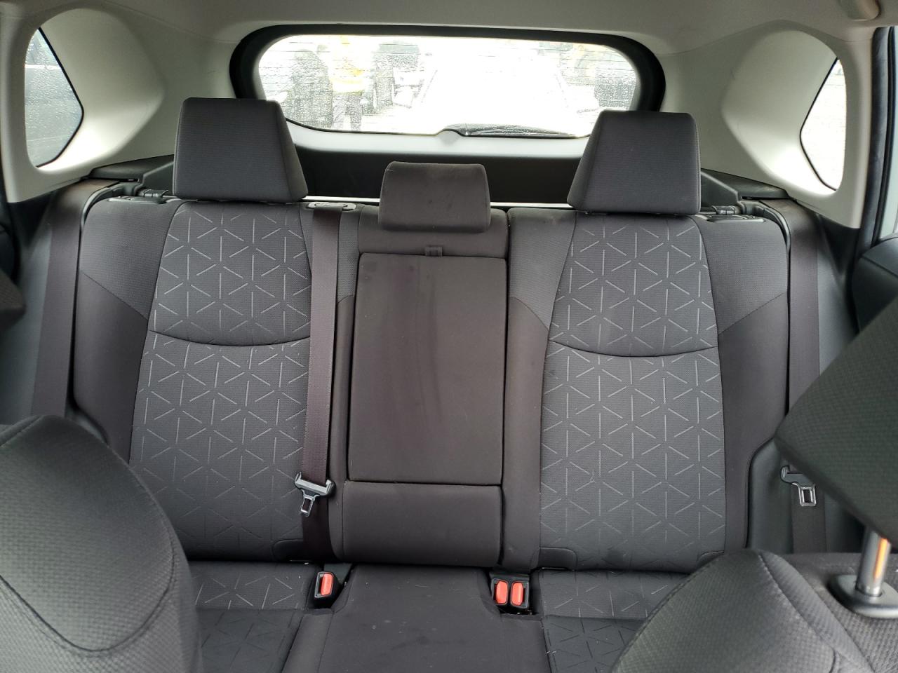 2020 Toyota RAV 4 - Image 10