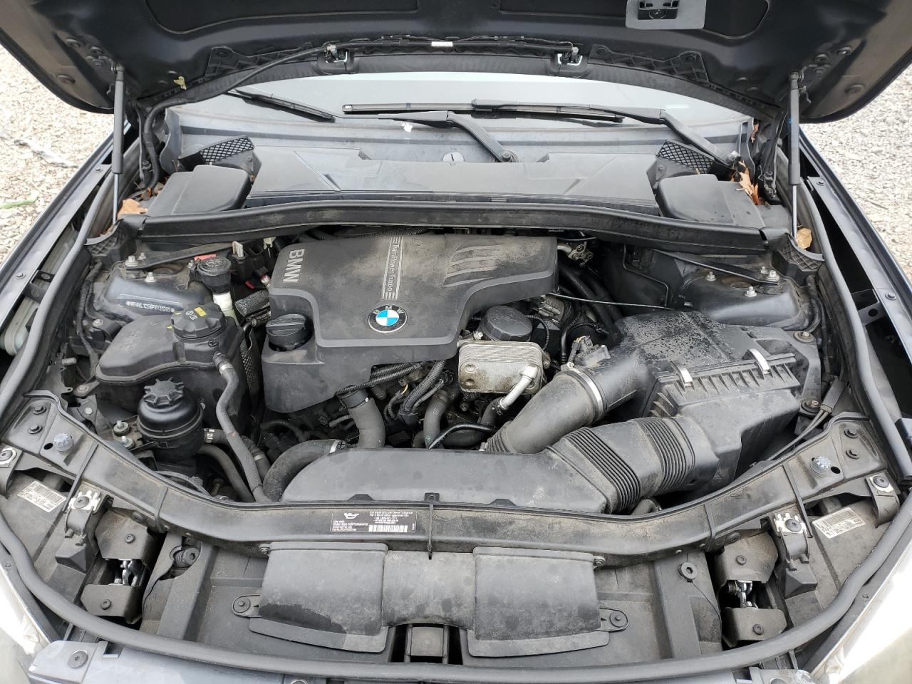 2015 BMW X1 - Image 12