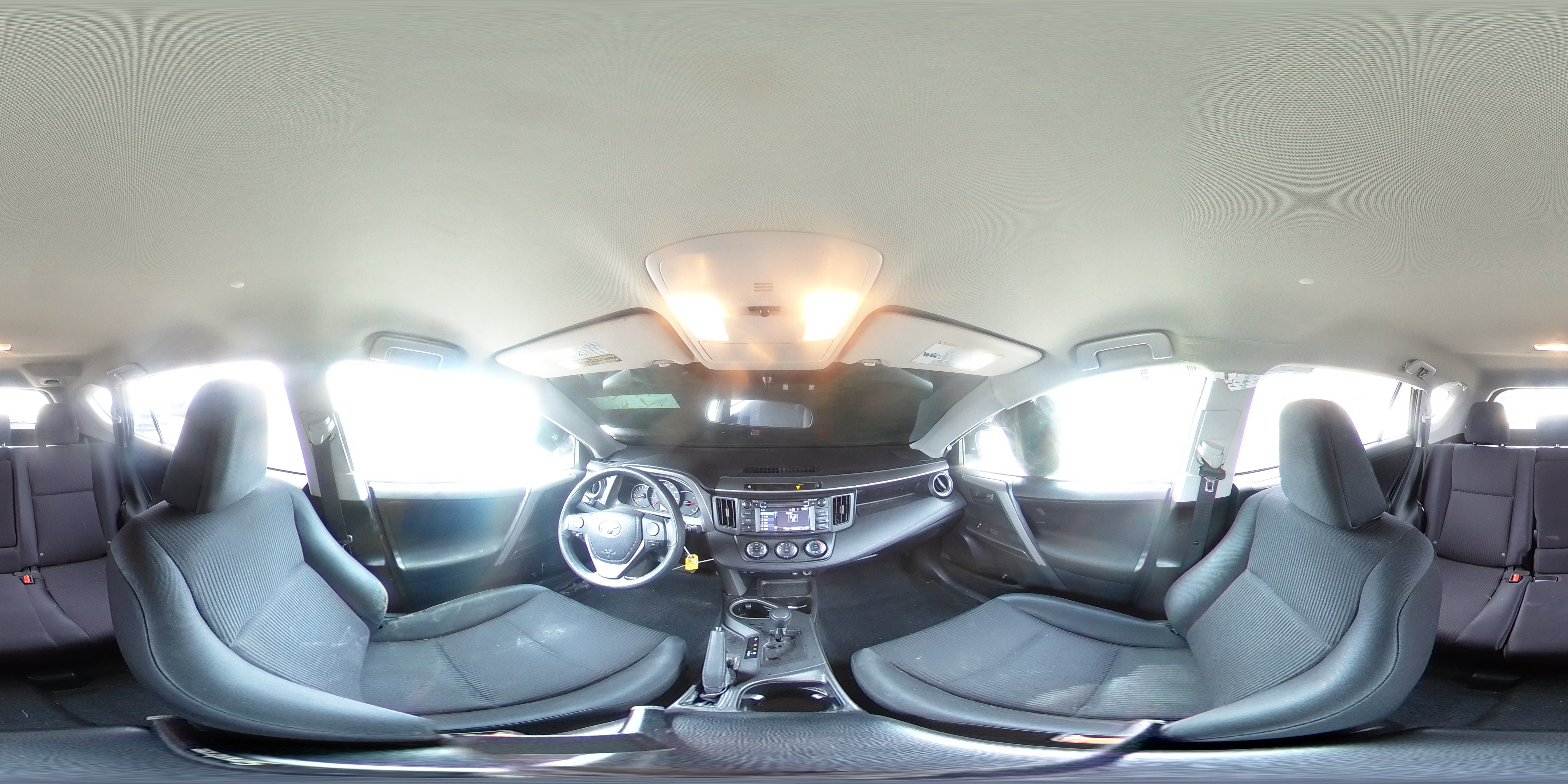 2016 Toyota RAV 4 - Image 13