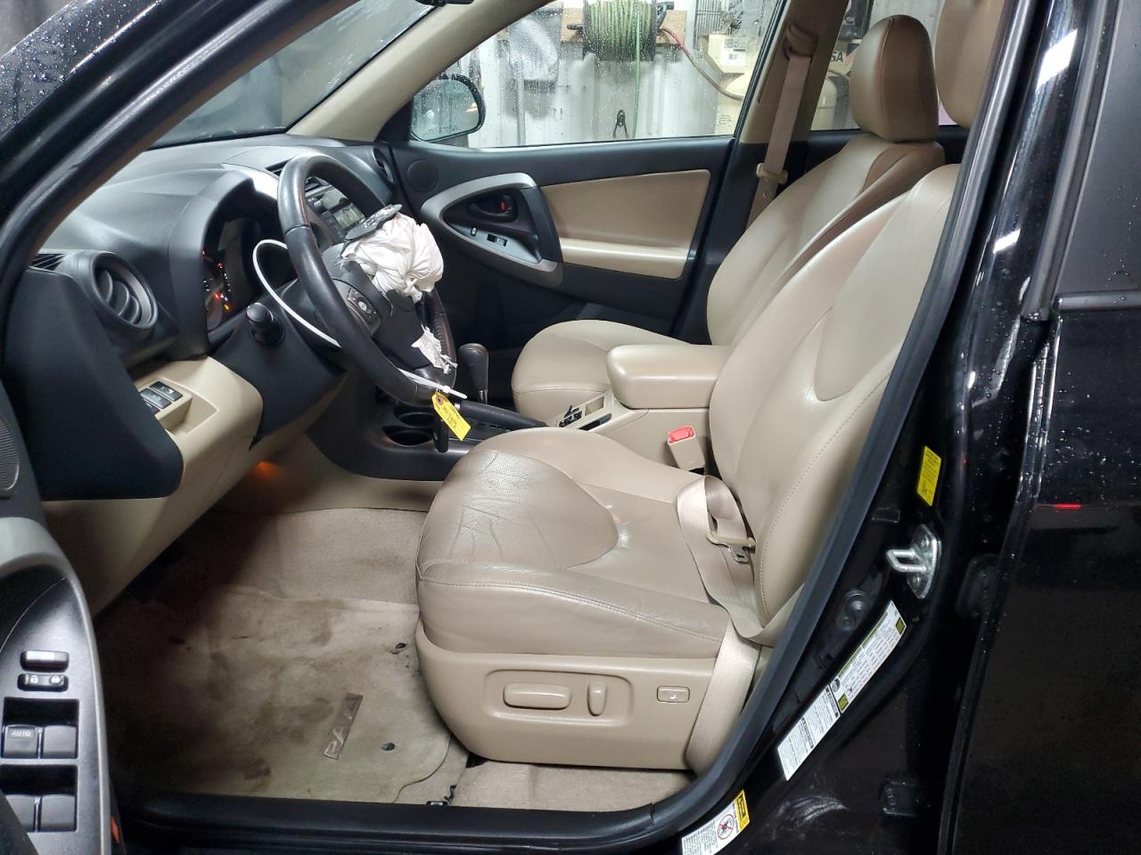 2010 Toyota RAV 4 - Image 7
