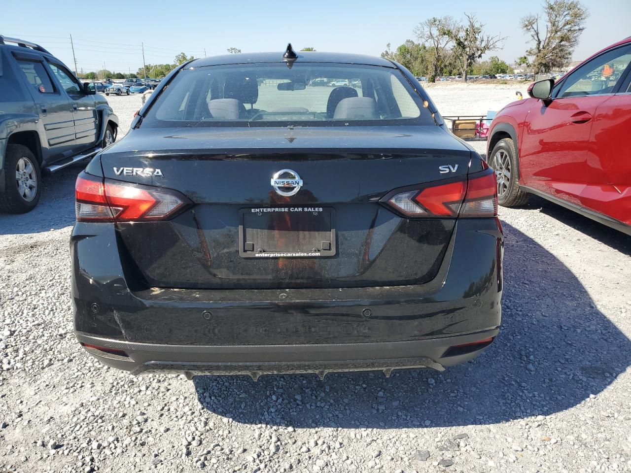 2020 Nissan Versa - Image 6