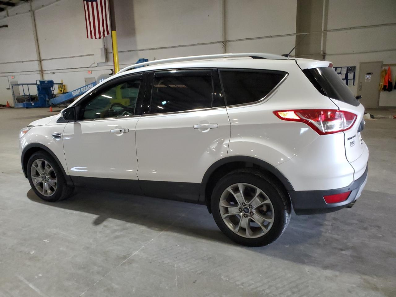 2014 Ford Escape - Image 2