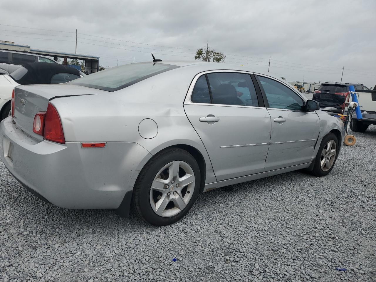 2011 Chevrolet Malibu - Image 3