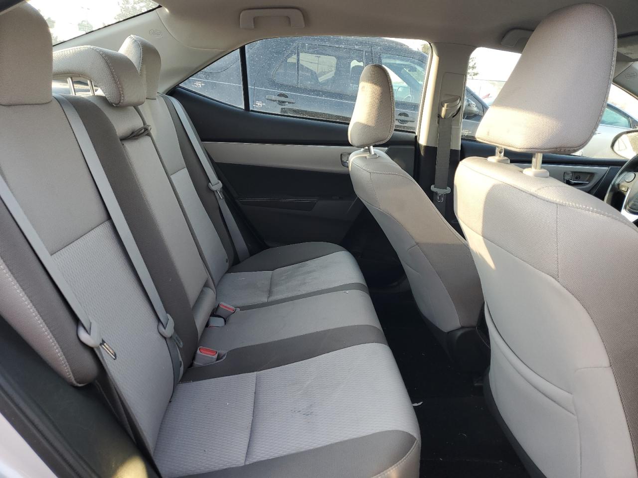 2T1BURHE9HC829992 TOYOTA COROLLA 2017