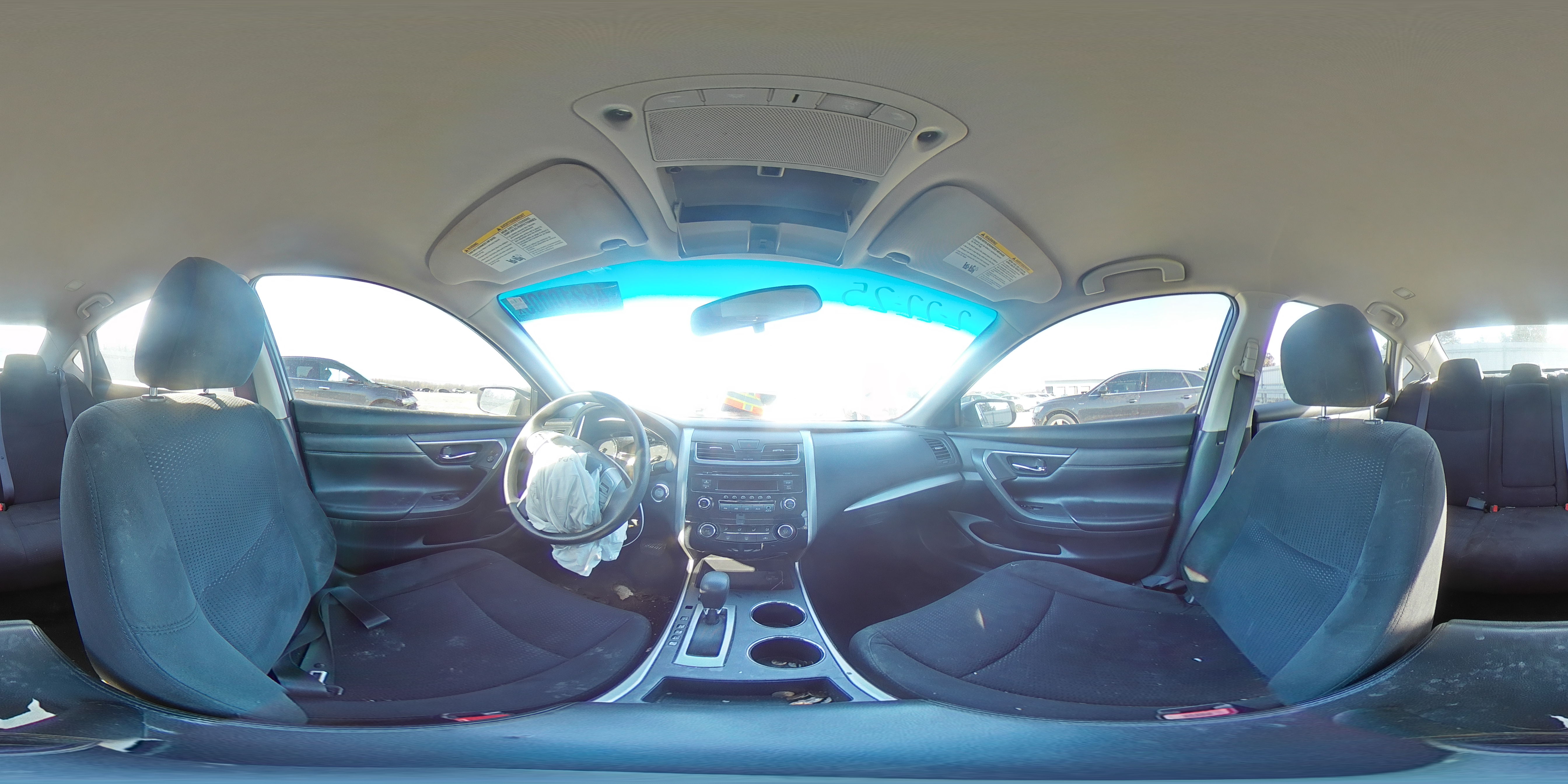 2015 Nissan Altima - Image 12