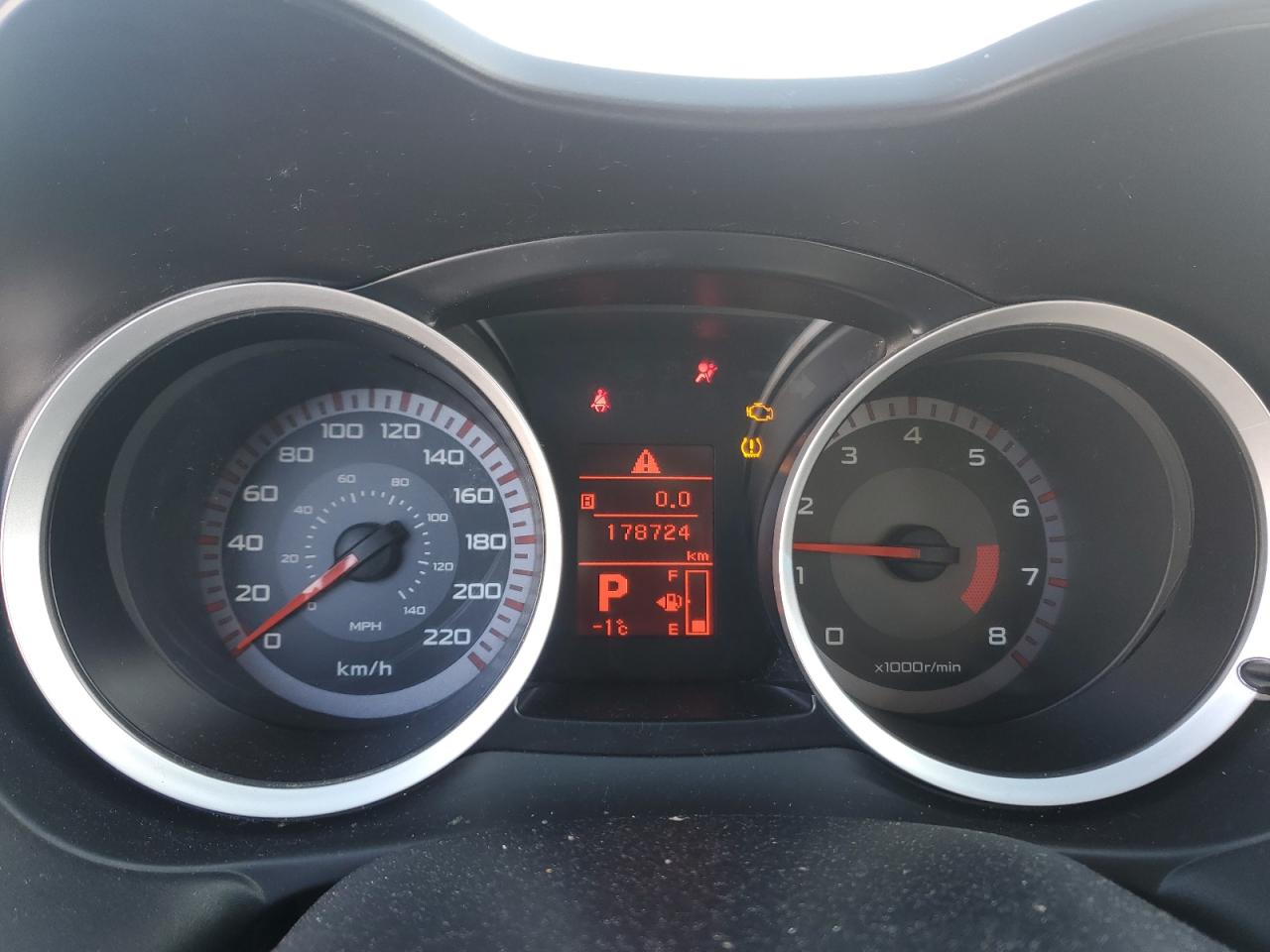 2008 Mitsubishi Lancer - Image 9