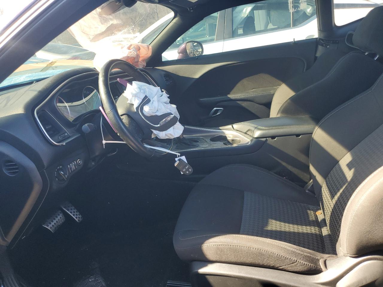 2021 Dodge Challenger - Image 7