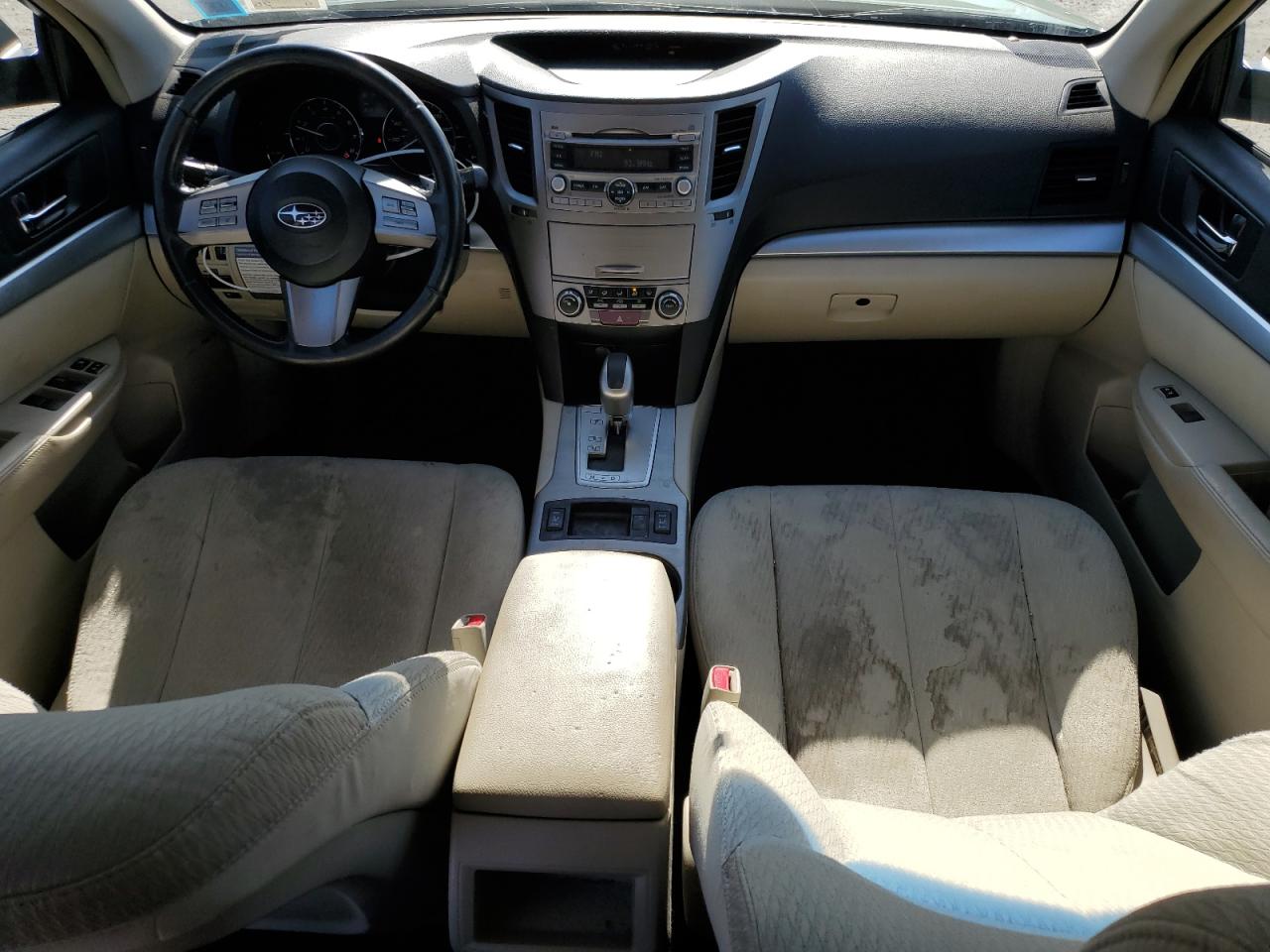 2011 Subaru Outback - Image 8