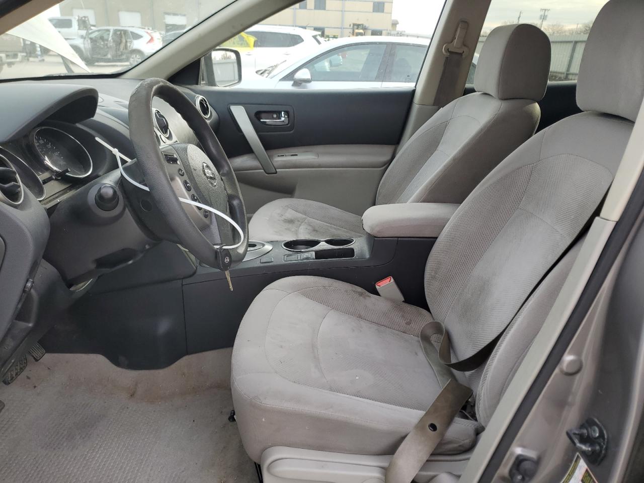 2015 Nissan Rogue - Image 7