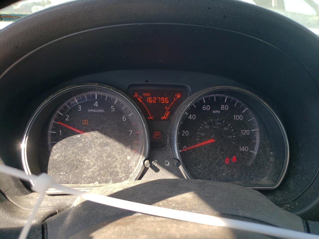 2013 Nissan Versa - Image 9