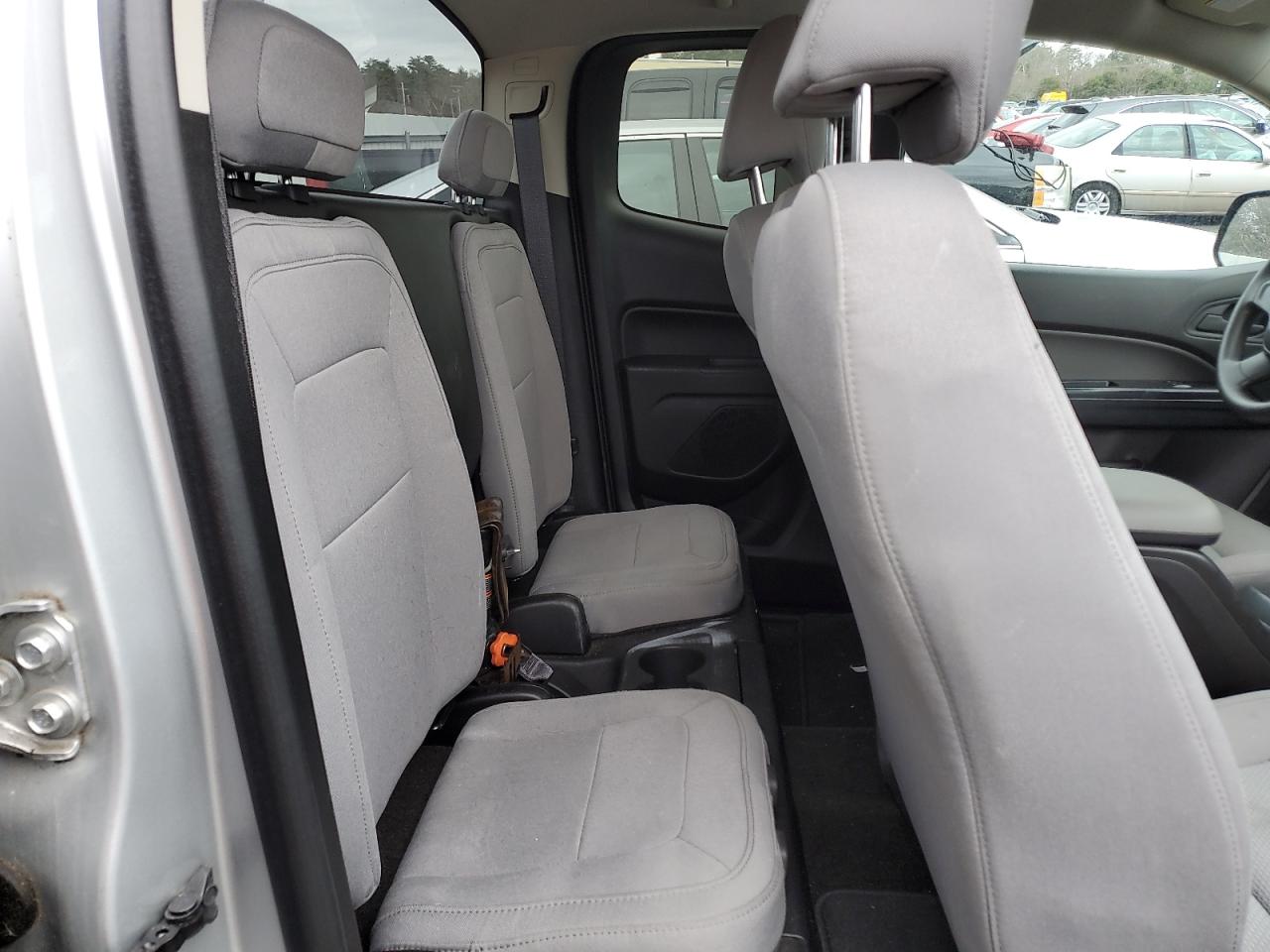 2015 GMC Canyon - Image 10
