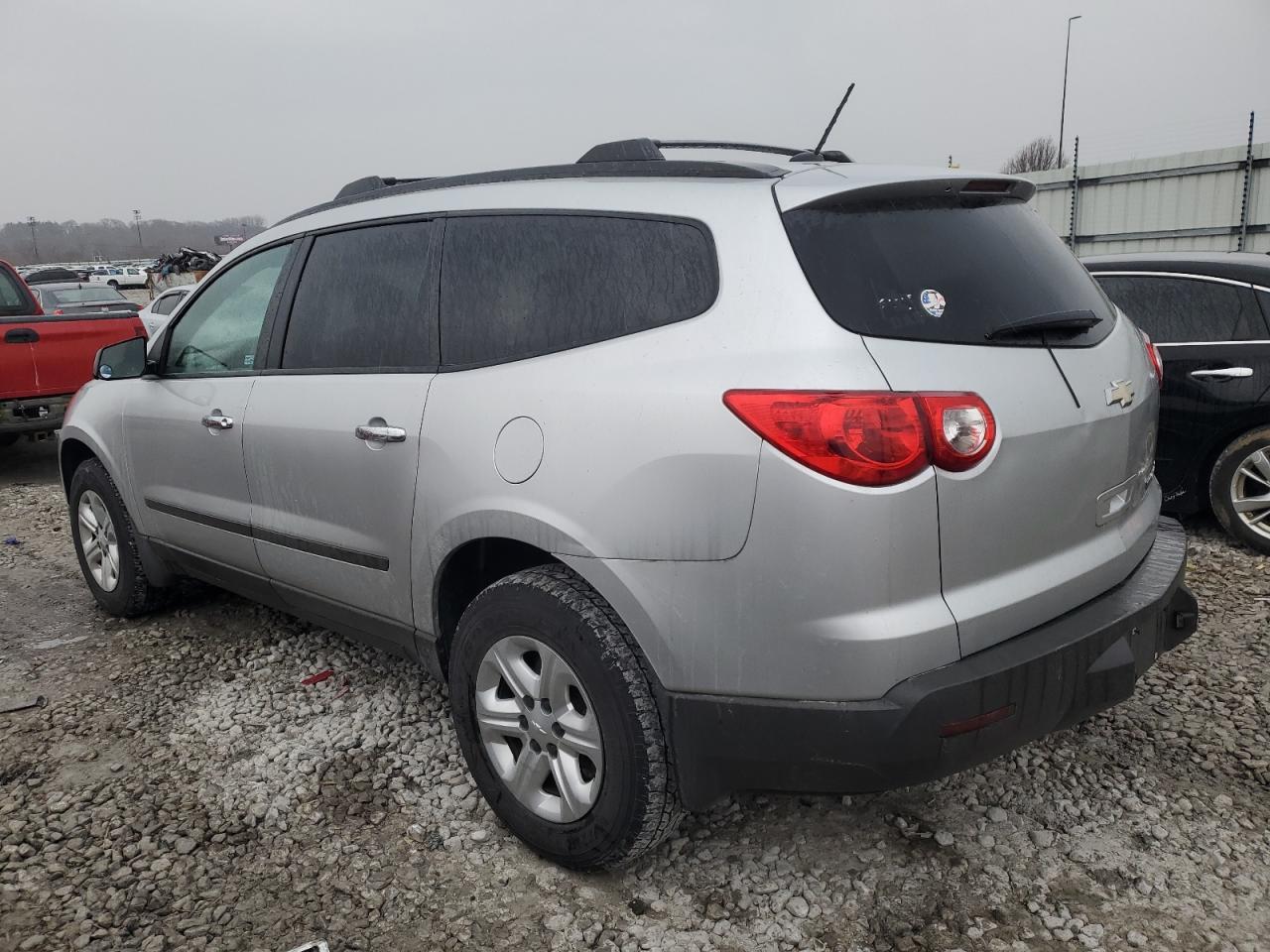 2012 Chevrolet Traverse - Image 2