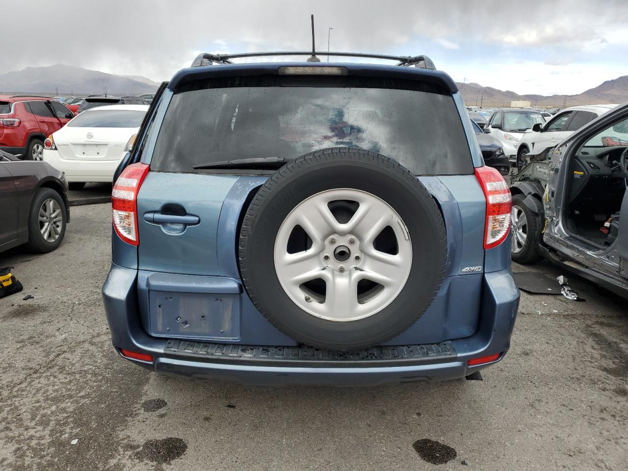 2012 Toyota RAV 4 - Image 6