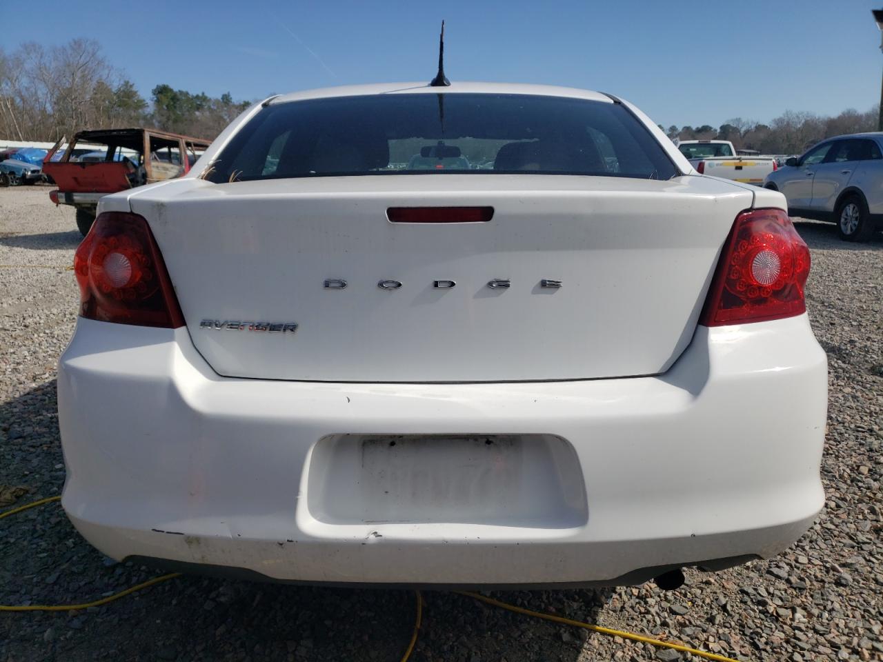 2013 Dodge Avenger - Image 6