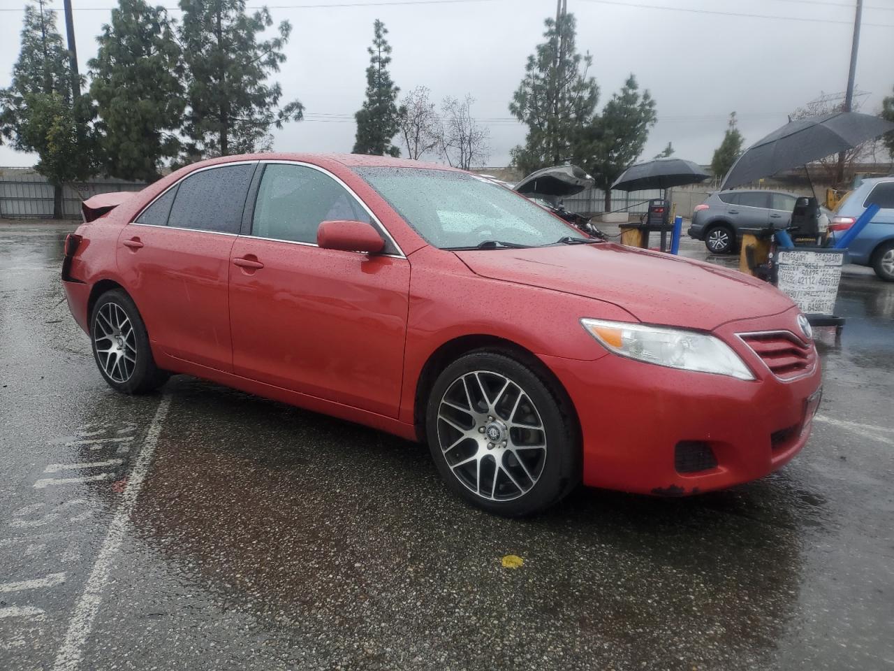 2011 Toyota Camry - Image 4