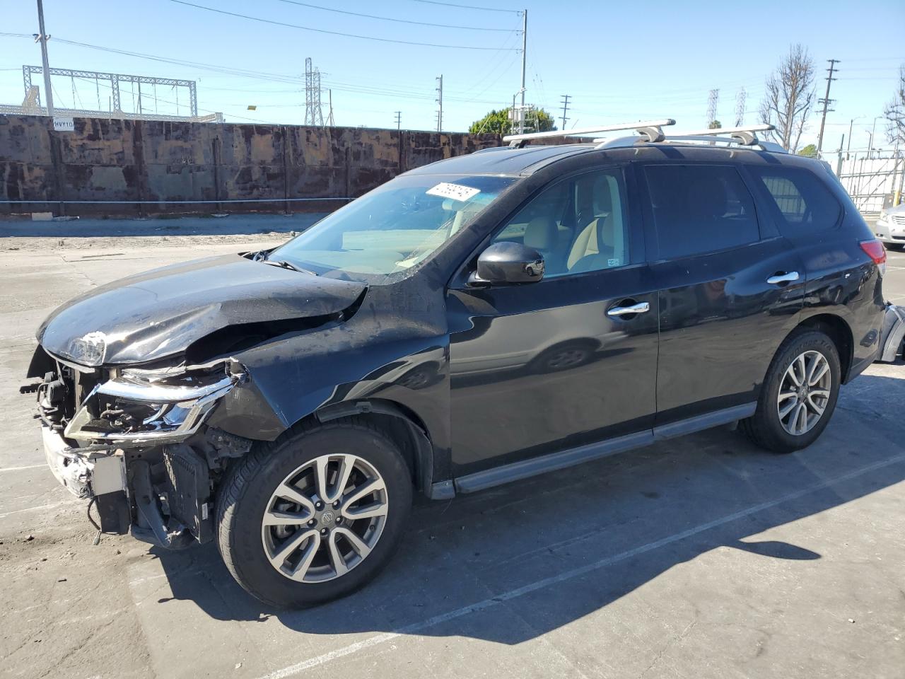 2015 Nissan Pathfinder - Image 1