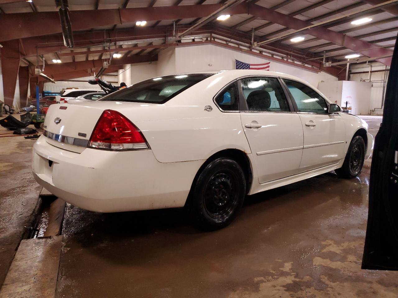 2009 Chevrolet Impala - Image 3