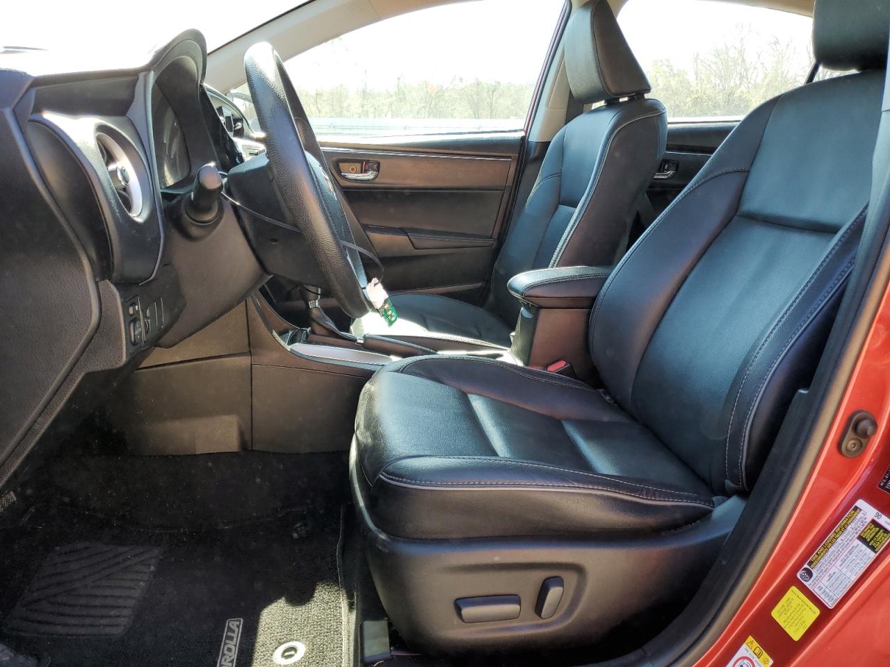 2017 Toyota Corolla L VIN: 5YFBURHEXHP673784 Lot: 49715435
