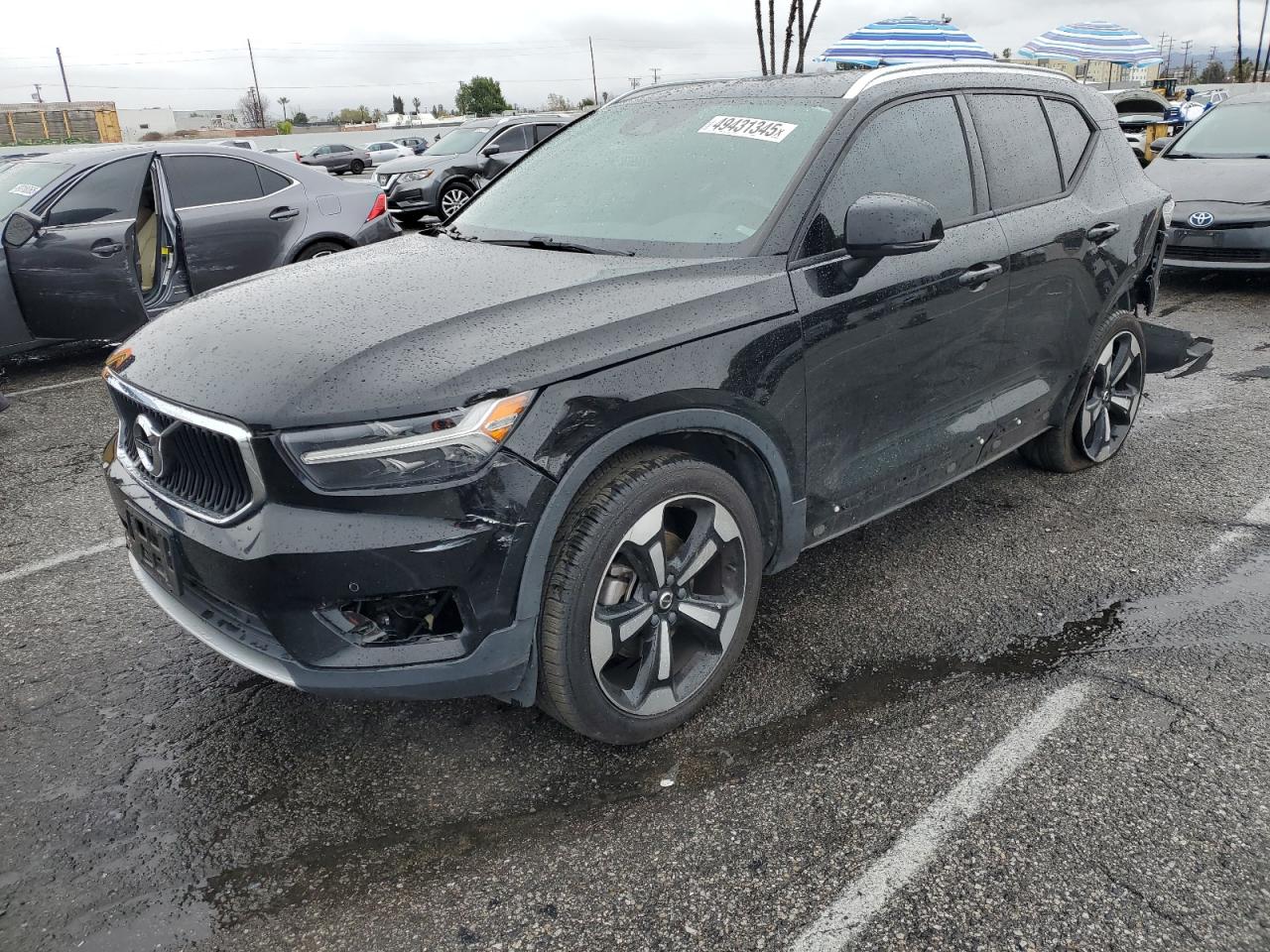 2020 VOLVO XC40