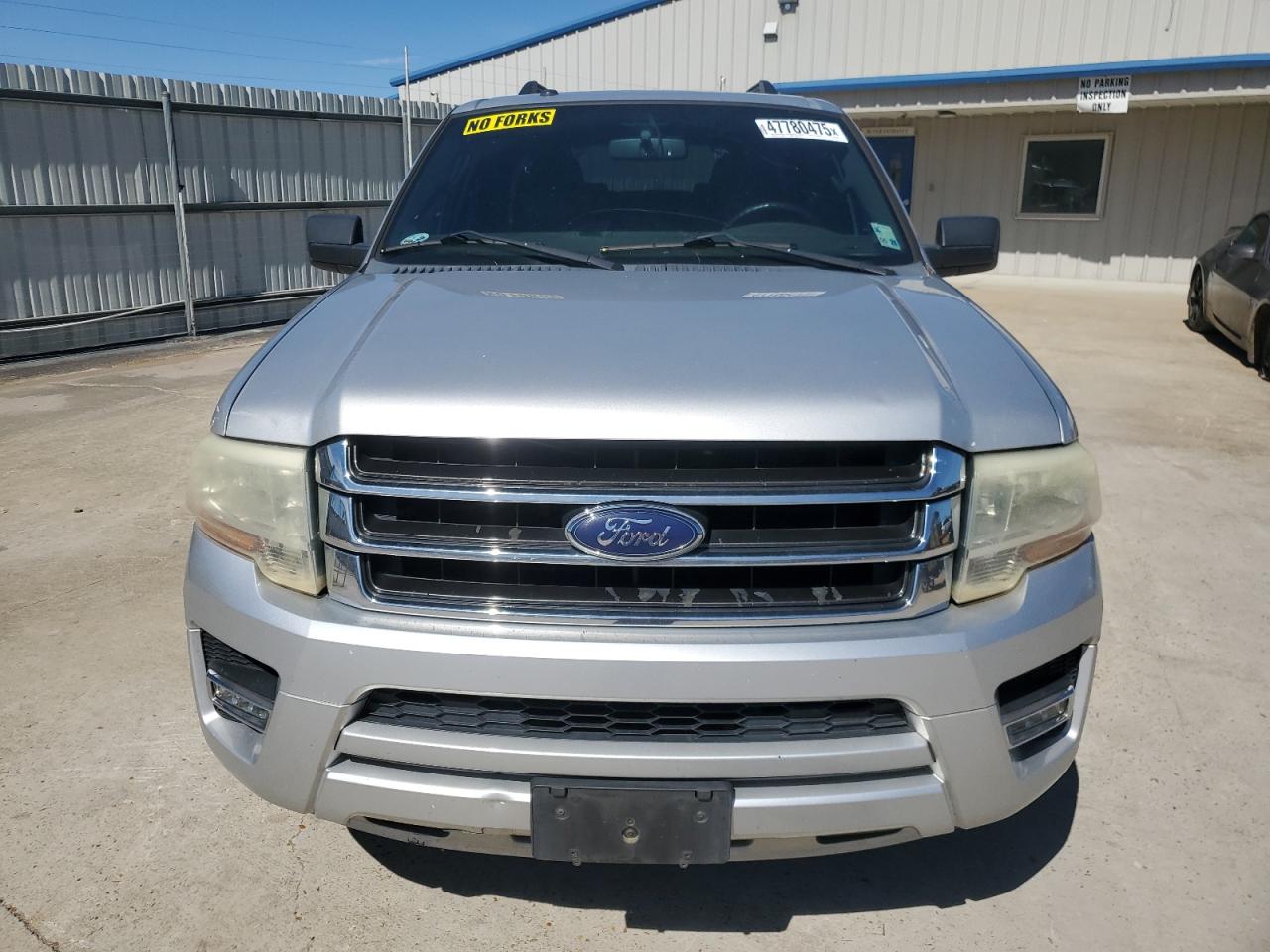 2015 Ford Expedition - Image 5