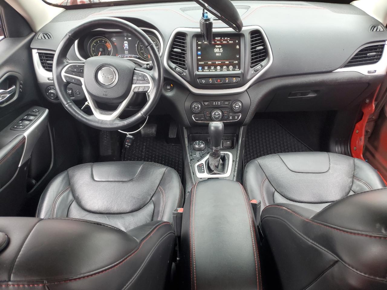 2018 Jeep Cherokee - Image 8