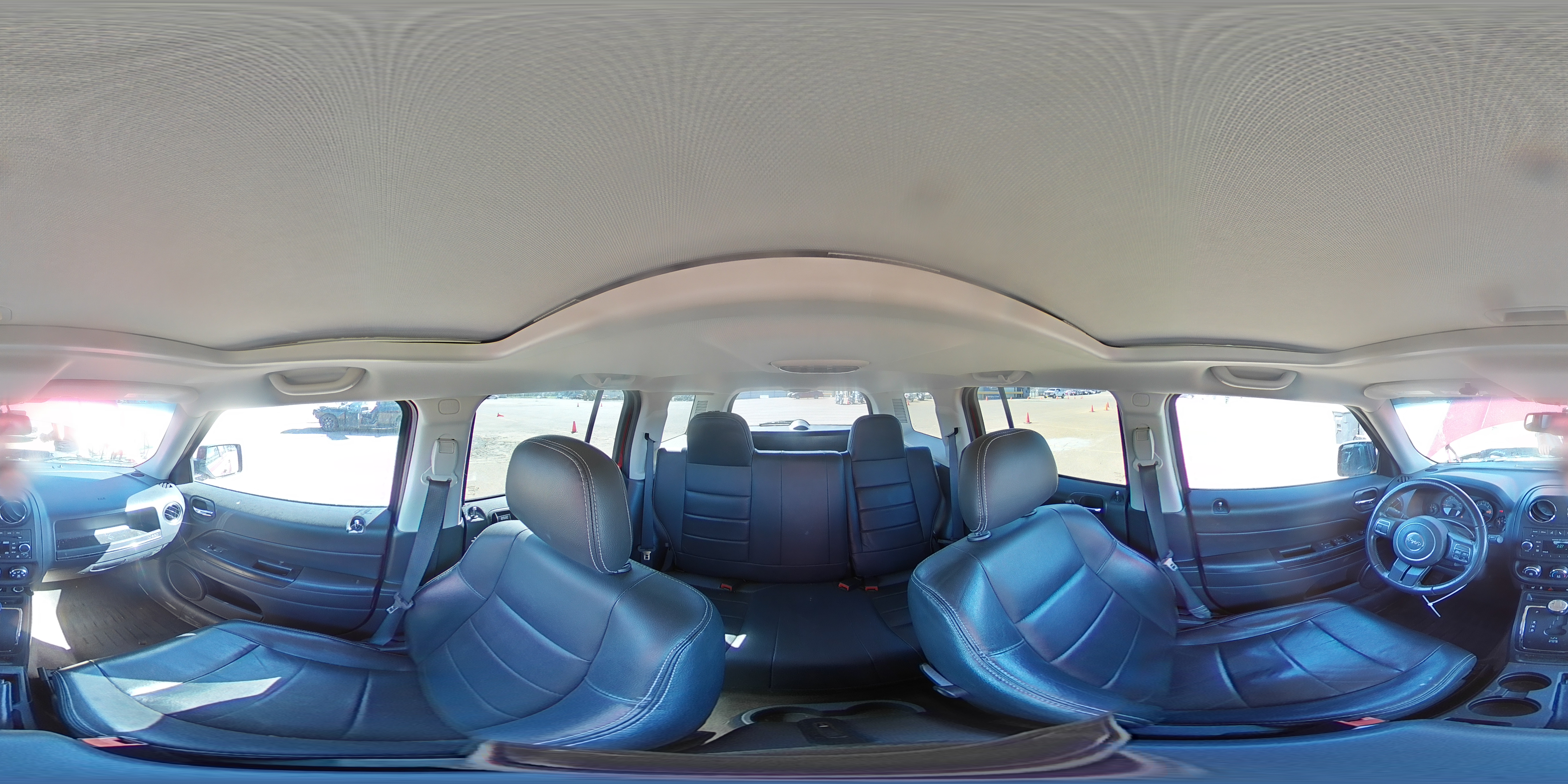 2016 Jeep Liberty (Patriot) - Image 13