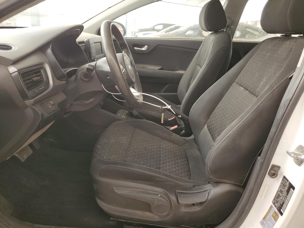 2019 Kia Rio - Image 7