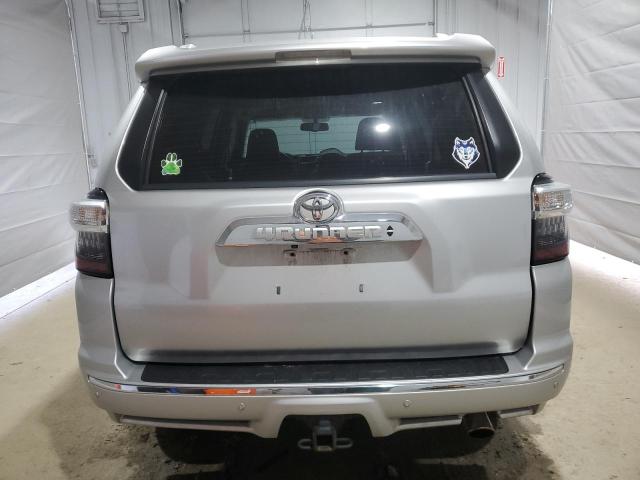  TOYOTA 4RUNNER 2017 Srebrny
