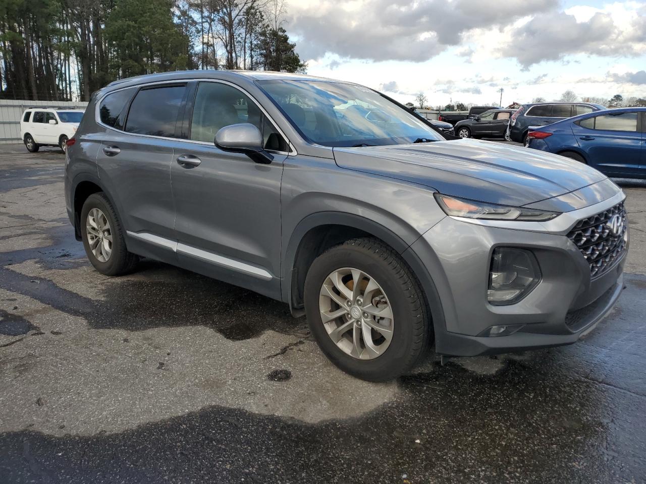 2020 Hyundai Santa Fe - Image 4