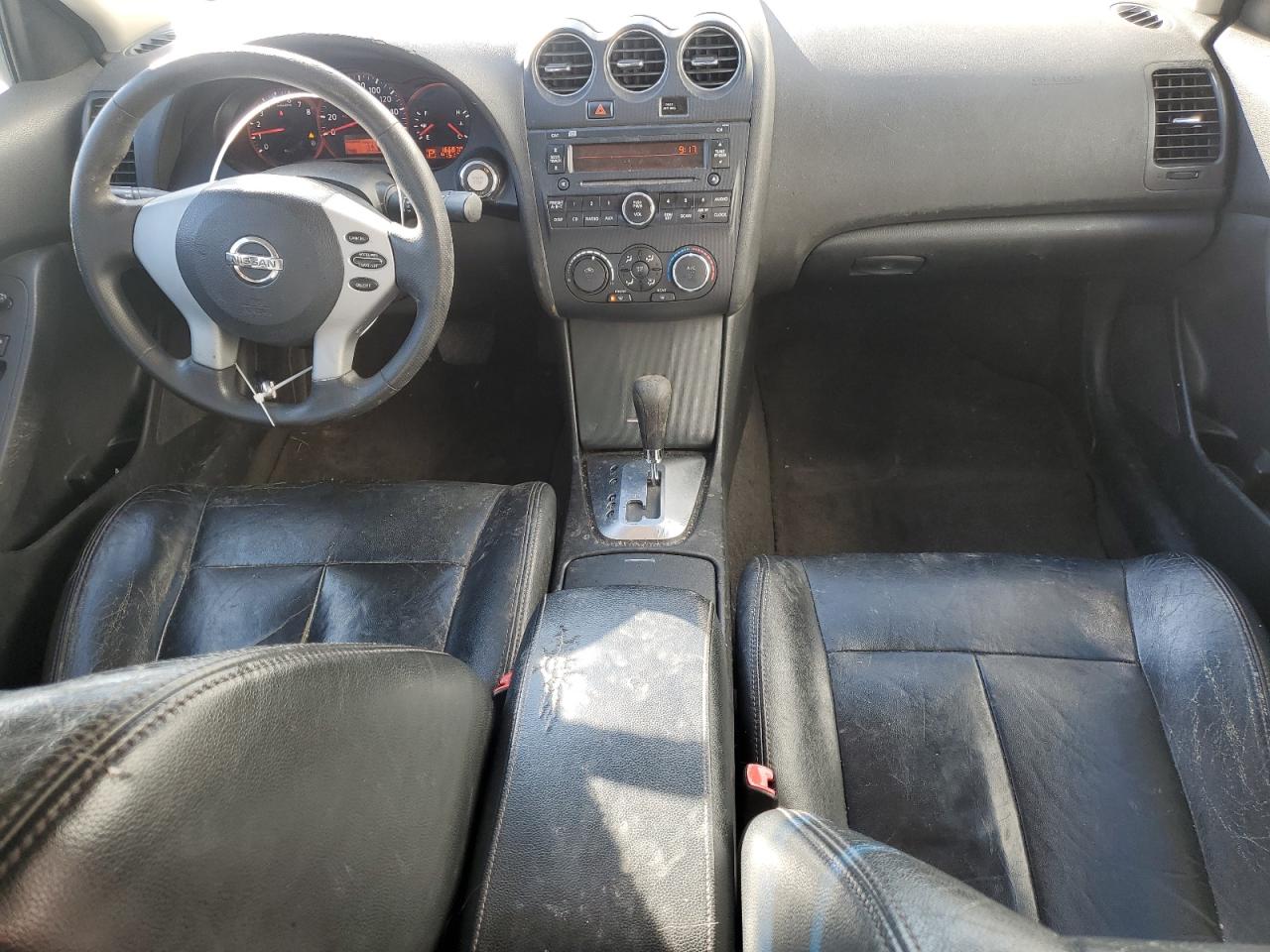 2009 Nissan Altima - Image 8