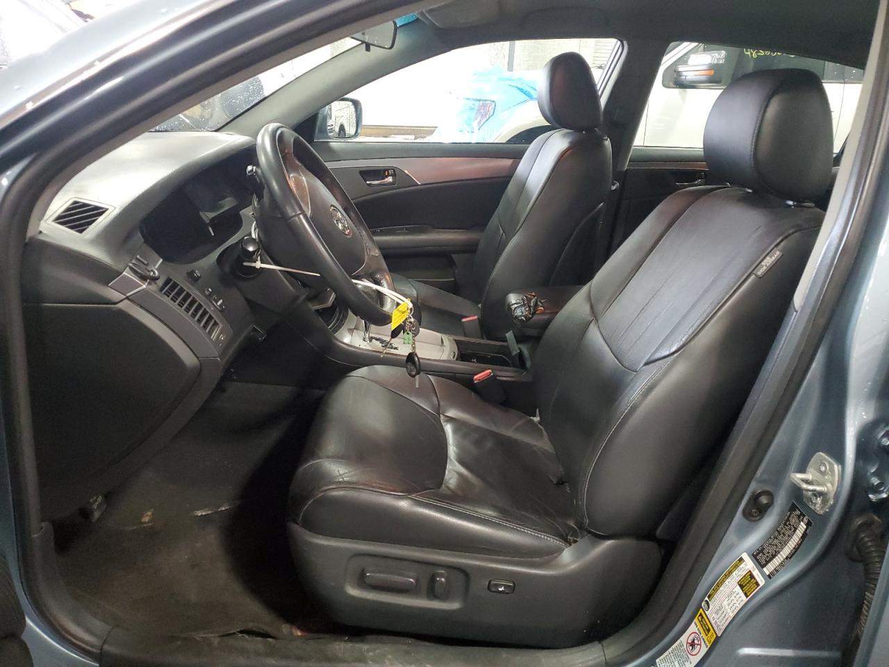 2008 Toyota Avalon - Image 7