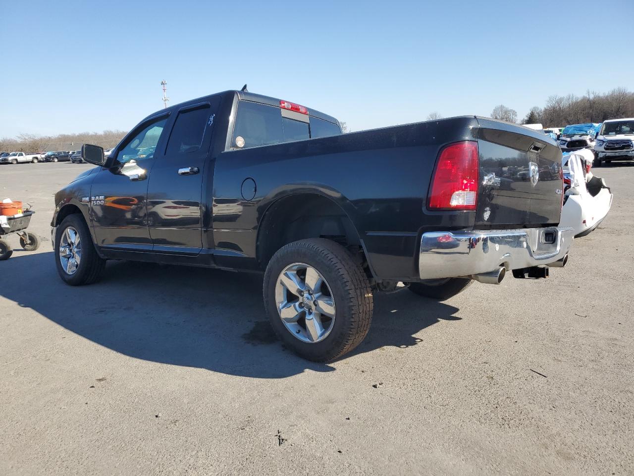 2018 RAM 1500 - Image 2