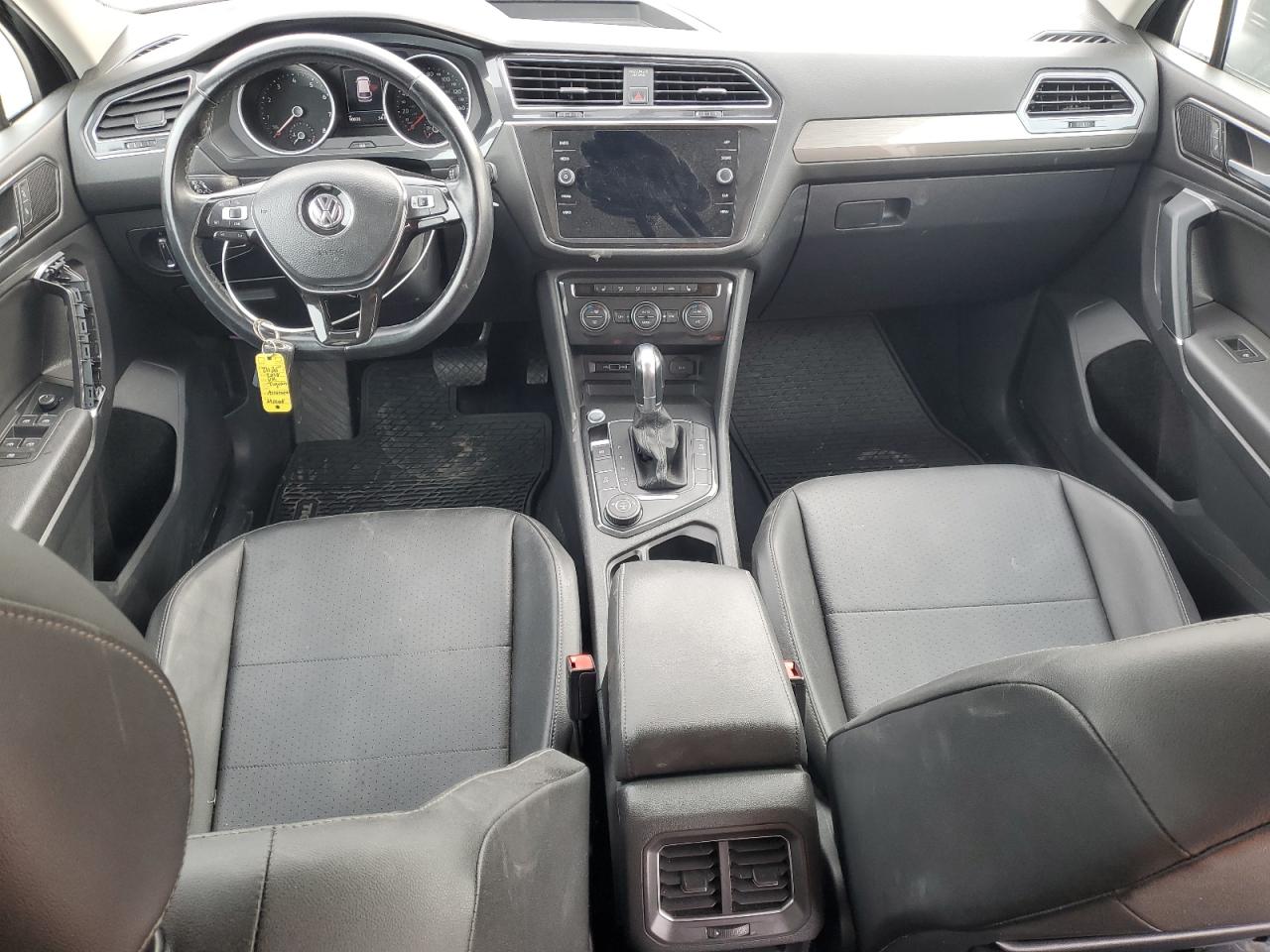 2018 Volkswagen Tiguan - Image 8