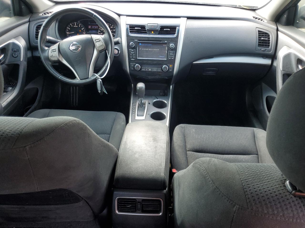 2015 Nissan Altima - Image 8