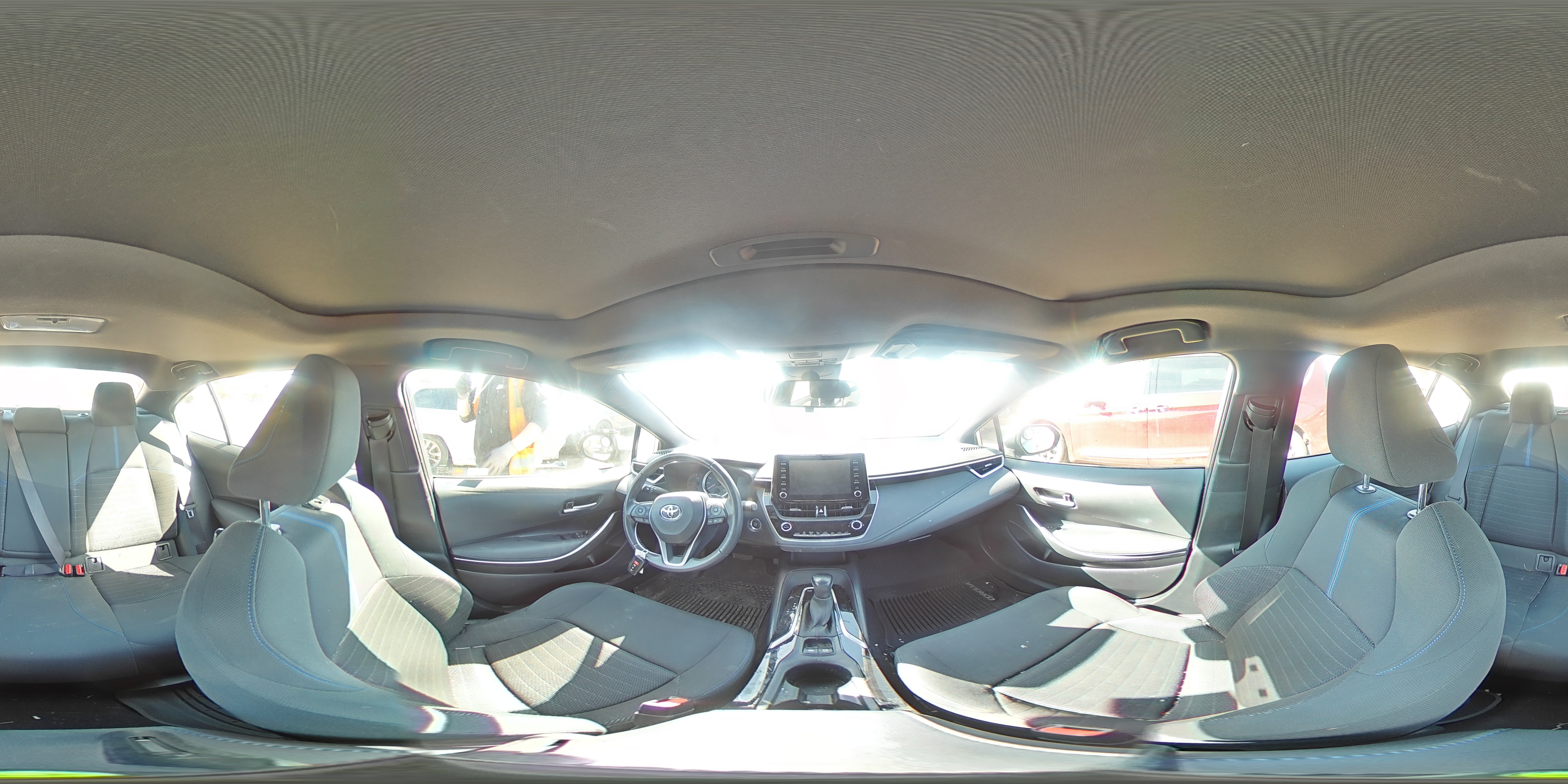 2020 Toyota Corolla - Image 12