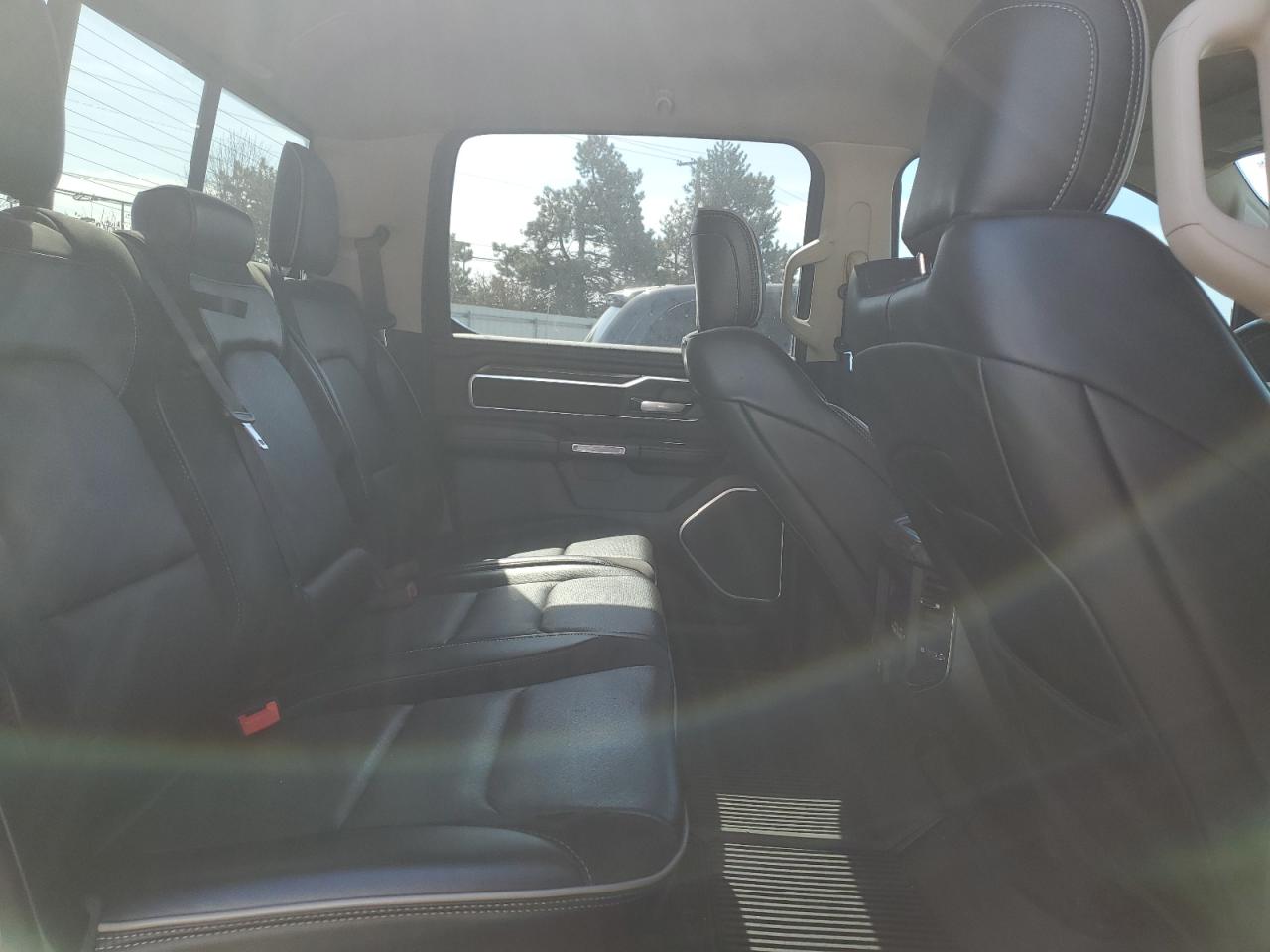 2019 RAM 1500 - Image 10