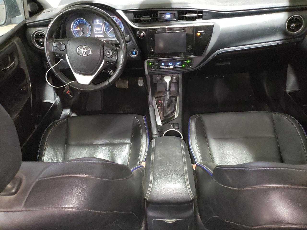 2017 Toyota Corolla - Image 8