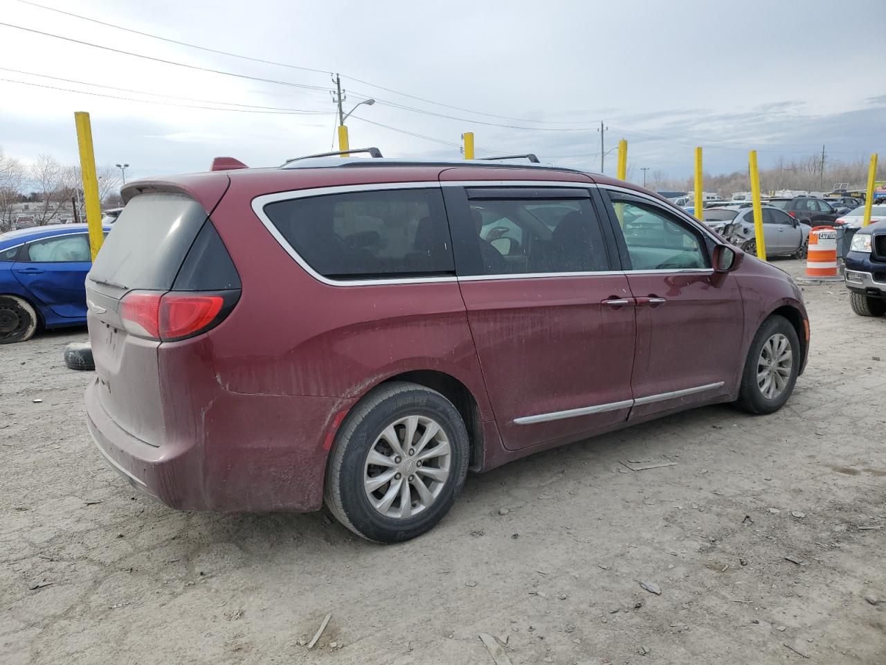 2019 Chrysler Pacifica - Image 3