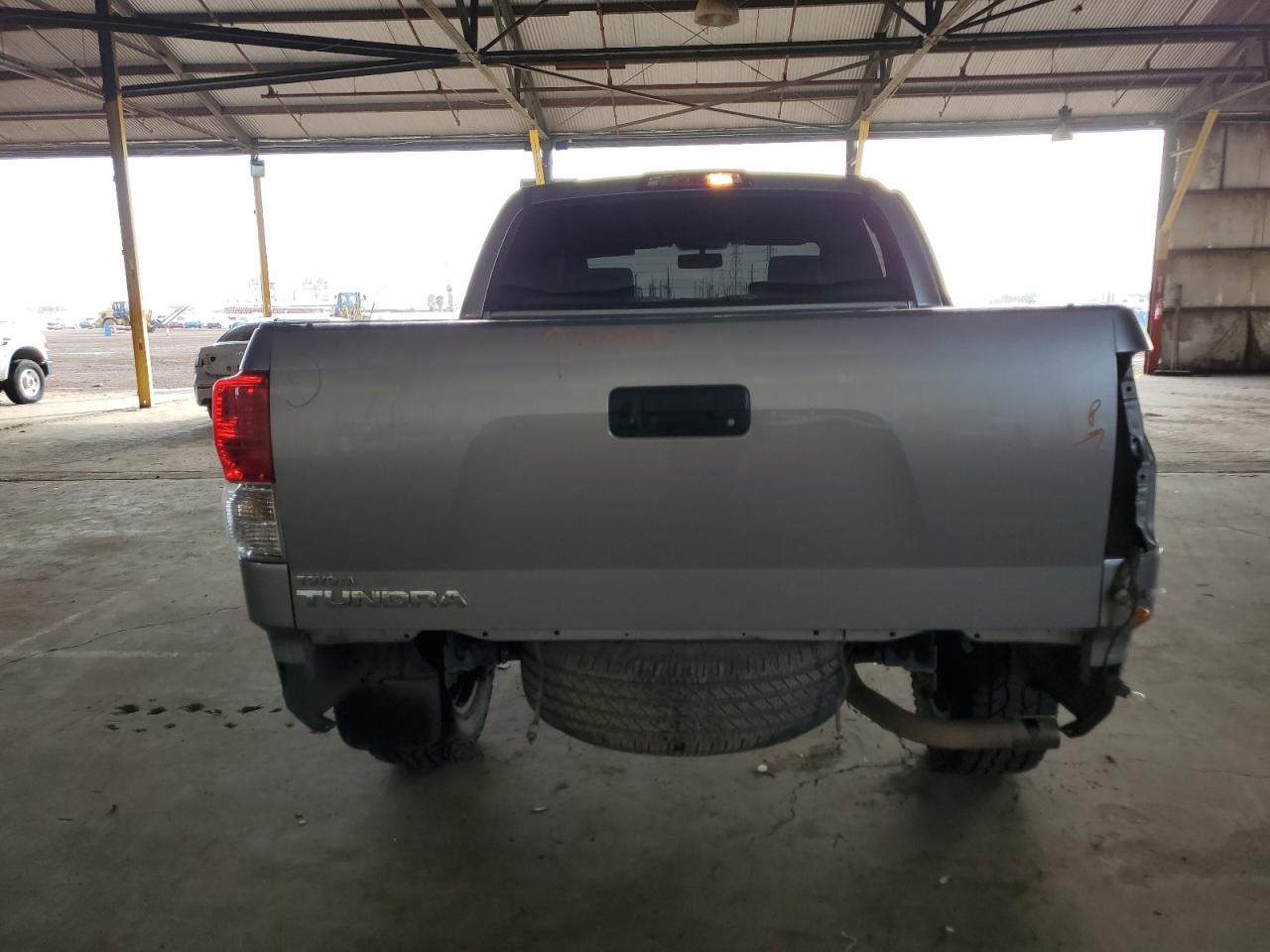 2010 Toyota Tundra - Image 6