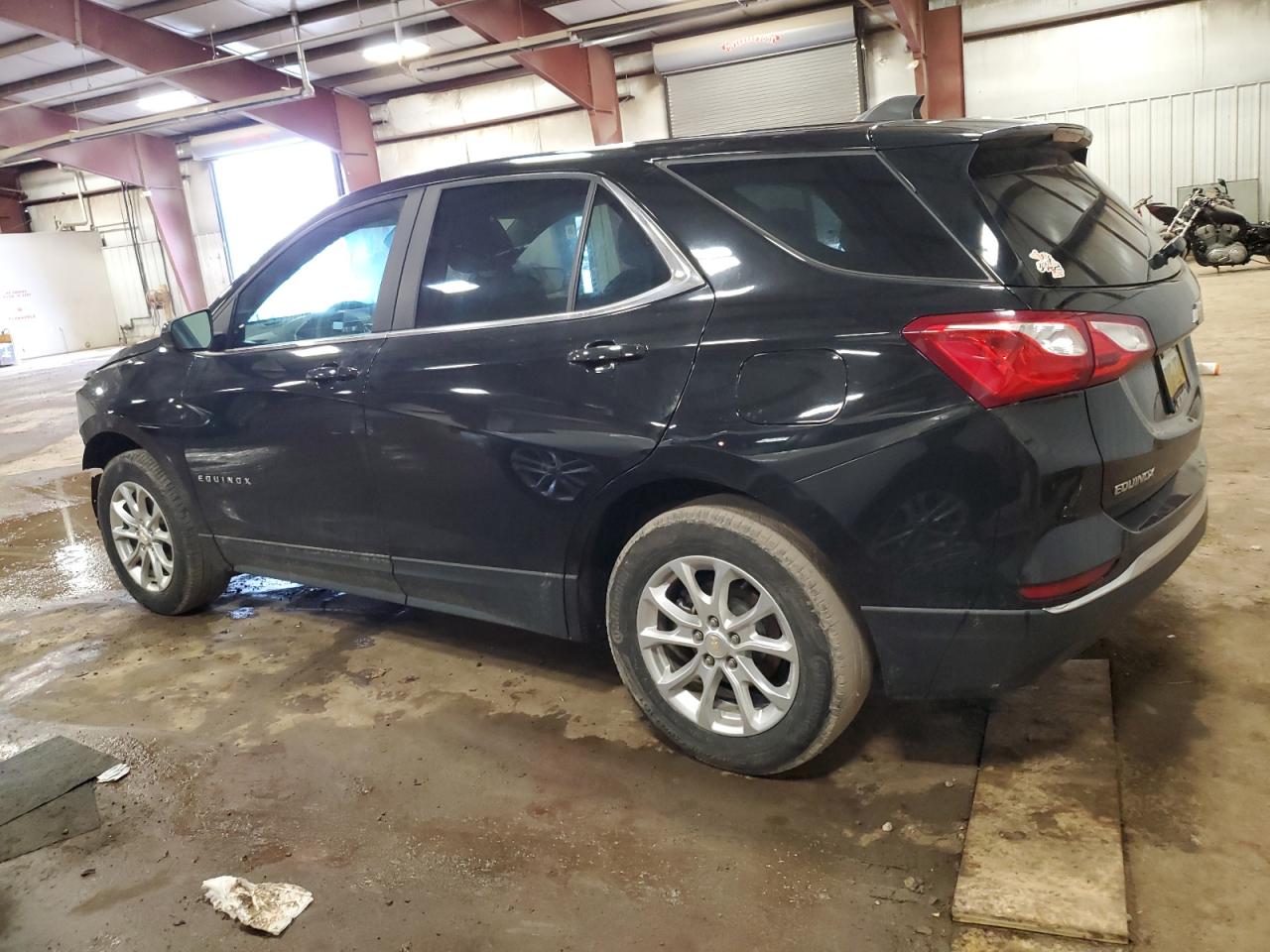 2021 Chevrolet Equinox - Image 2