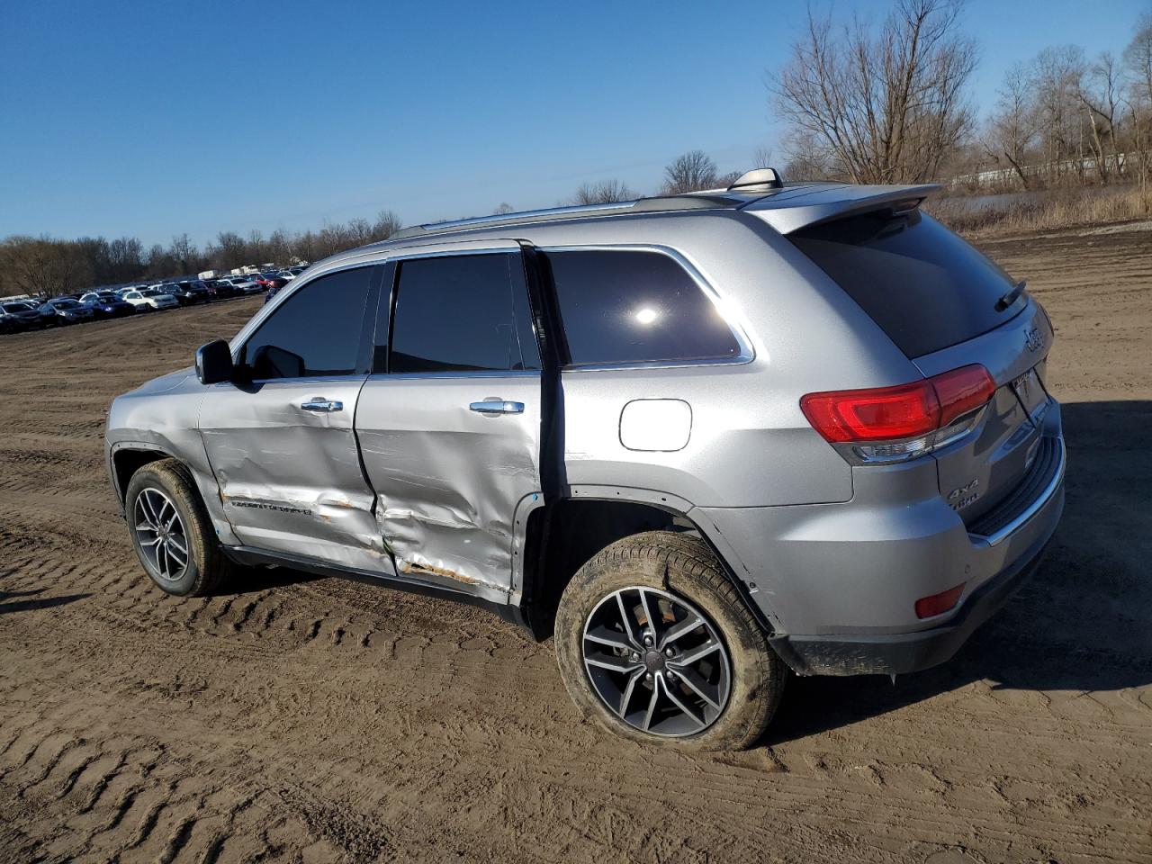 2019 Jeep Grand Cherokee - Image 2