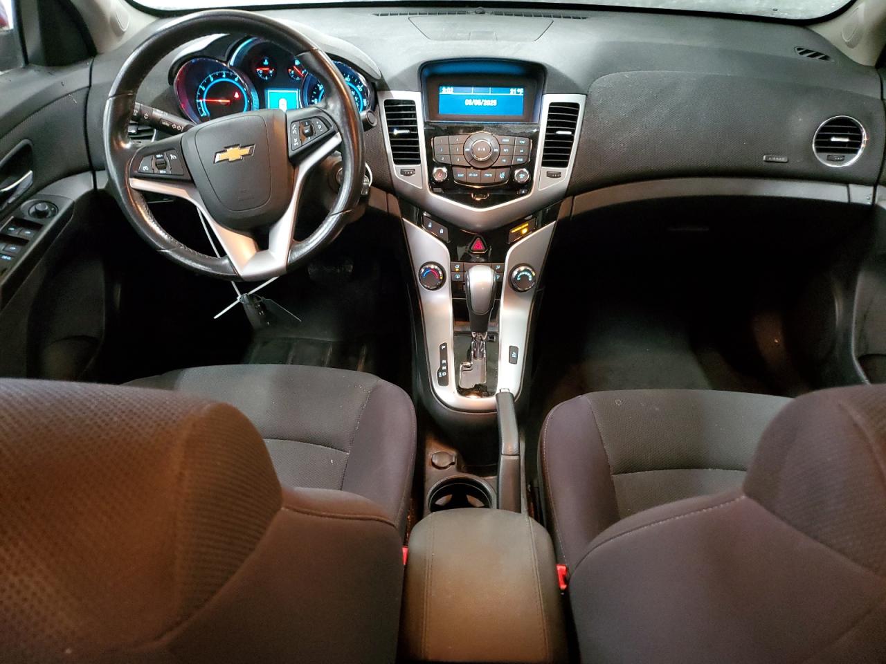 2013 Chevrolet Cruze - Image 8