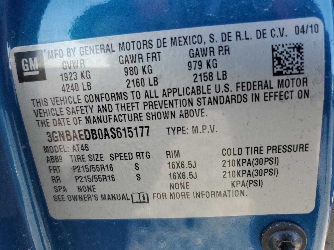 2010 Chevrolet HHR - Image 15